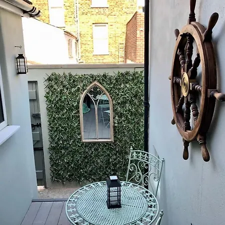 Σπίτι διακοπών The Merry Gull, - Stunning, Quirky, Luxury Γουίτμπι