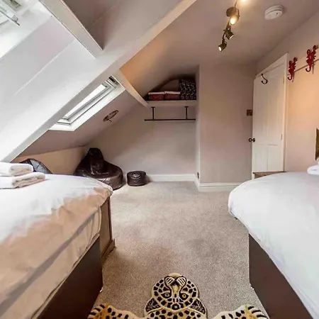 The Merry Gull, - Stunning, Quirky, Luxury * Γουίτμπι