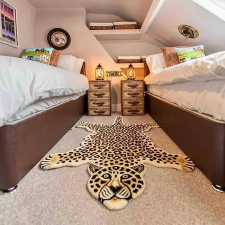 The Merry Gull, - Stunning, Quirky, Luxury Сasa de vacaciones Whitby