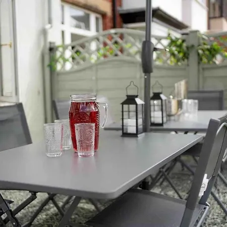 The Merry Gull, - Stunning, Quirky, Luxury * Whitby