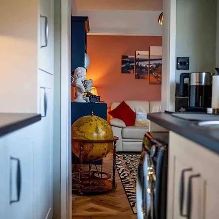 The Merry Gull, - Stunning, Quirky, Luxury * Whitby