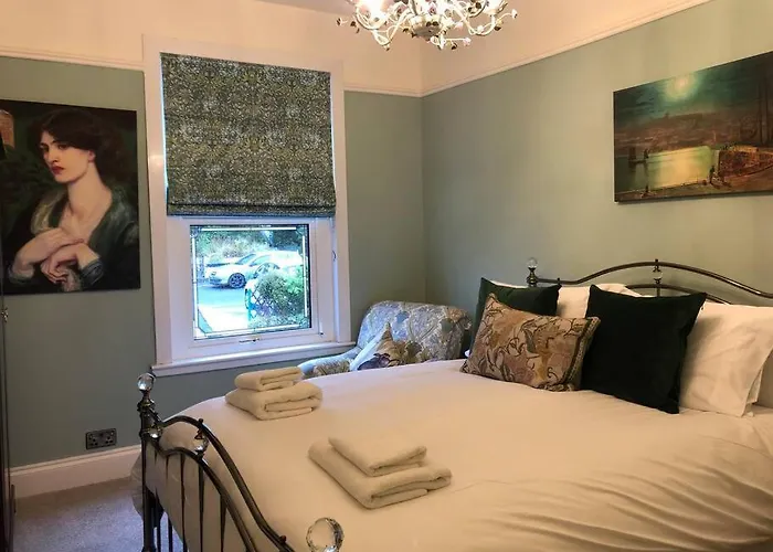 The Merry Gull, - Stunning, Quirky, Luxury * Whitby