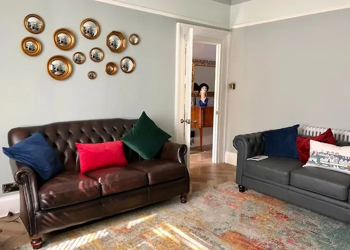 The Merry Gull, - Stunning, Quirky, Luxury *