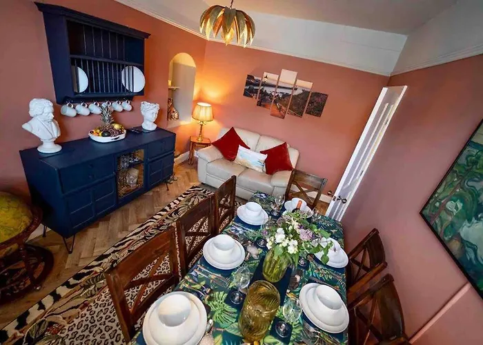 Semesterbostad The Merry Gull, - Stunning, Quirky, Luxury Whitby