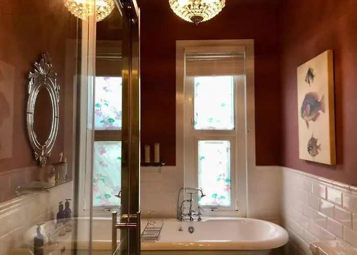 The Merry Gull, - Stunning, Quirky, Luxury Semesterbostad *