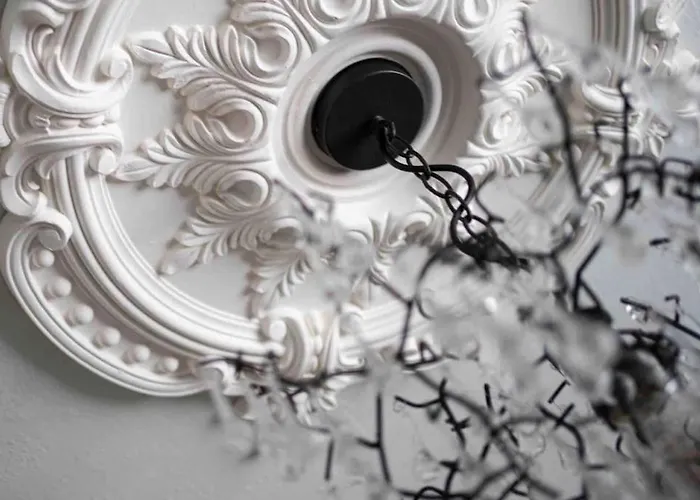 The Merry Gull, - Stunning, Quirky, Luxury *