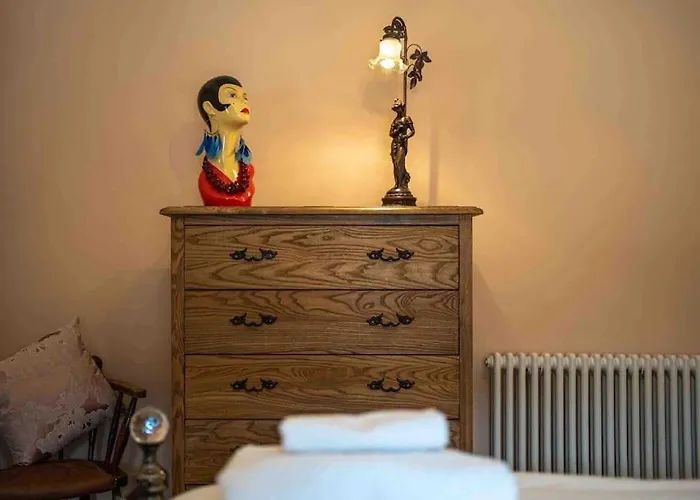 The Merry Gull, - Stunning, Quirky, Luxury