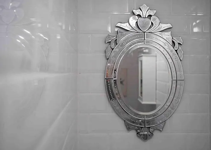 The Merry Gull, - Stunning, Quirky, Luxury Semesterbostad