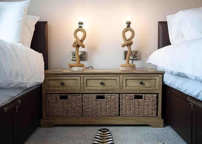 The Merry Gull, - Stunning, Quirky, Luxury * Whitby