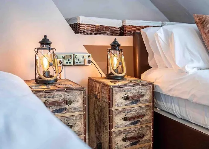 Semesterbostad The Merry Gull, - Stunning, Quirky, Luxury