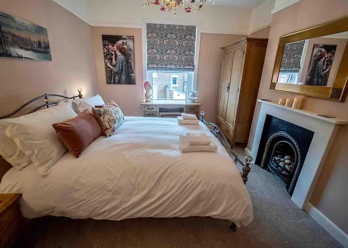 The Merry Gull, - Stunning, Quirky, Luxury Whitby